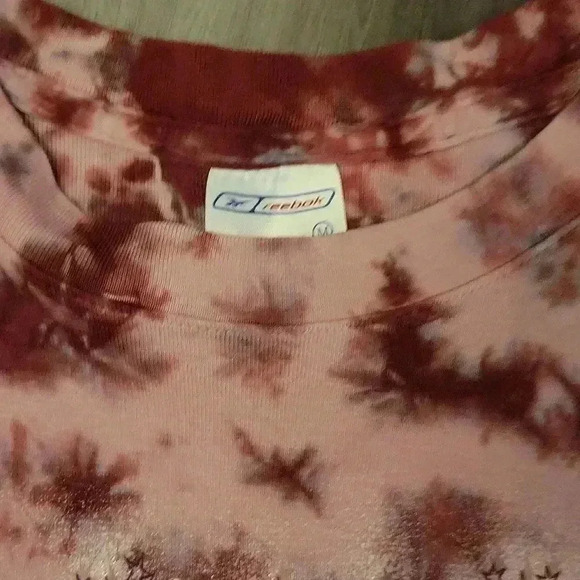 Reebok womens shirt  - Picture 3 of 4